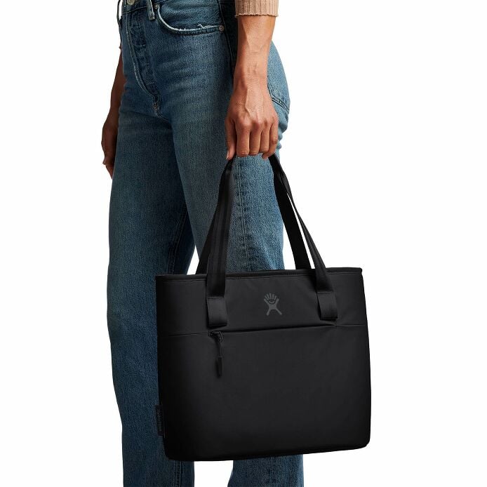8-l-insulated-lunch-tote-d4 8l-tote-black-hb.jpg
