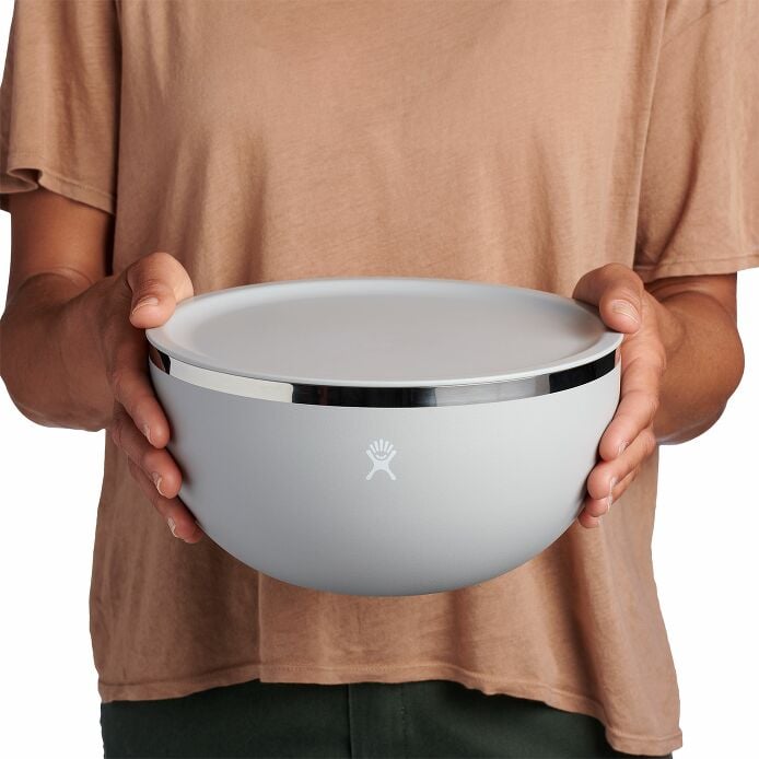 3-qt-serving-bowl-with-lid-l6 OKB3035-Birch-HB.jpg