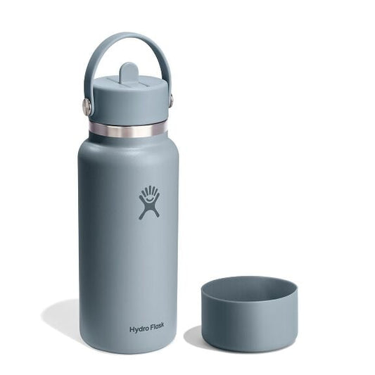 32-oz-straw-bottle-and-boot-bundle-c0 group_199_1.jpg