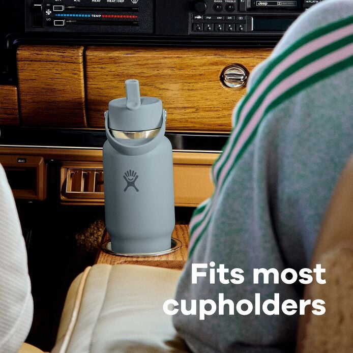 32-oz-travel-bottle-with-flex-straw-cap-b2 hf_s26_wtcfs_apdp_06_8.jpg