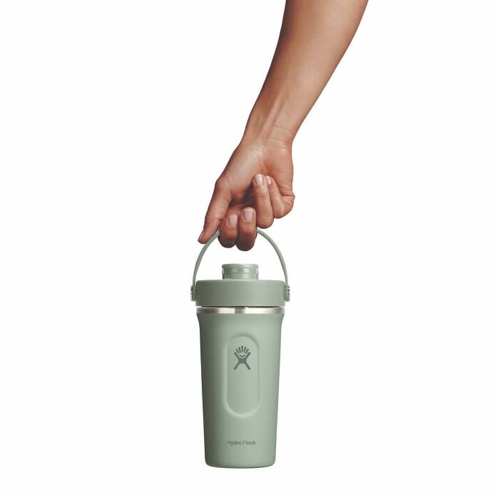 gym-bundle-k6 mxcc24374_24ozinsulatedshakerbottle_agave_hb_1.jpg