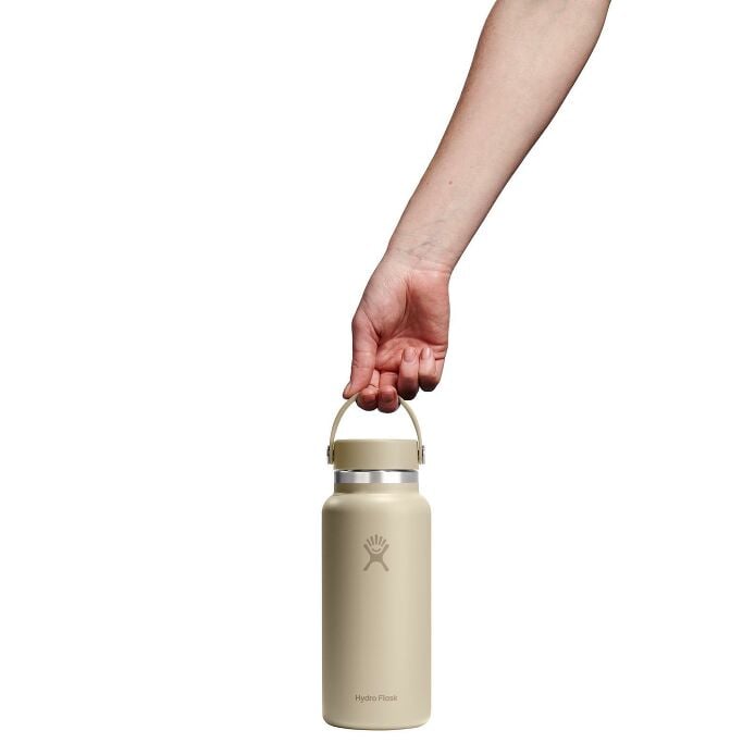 32-oz-wide-mouth-bottle-r0 w32cts114_32ozwideflexcap_oat_hb_1.jpg